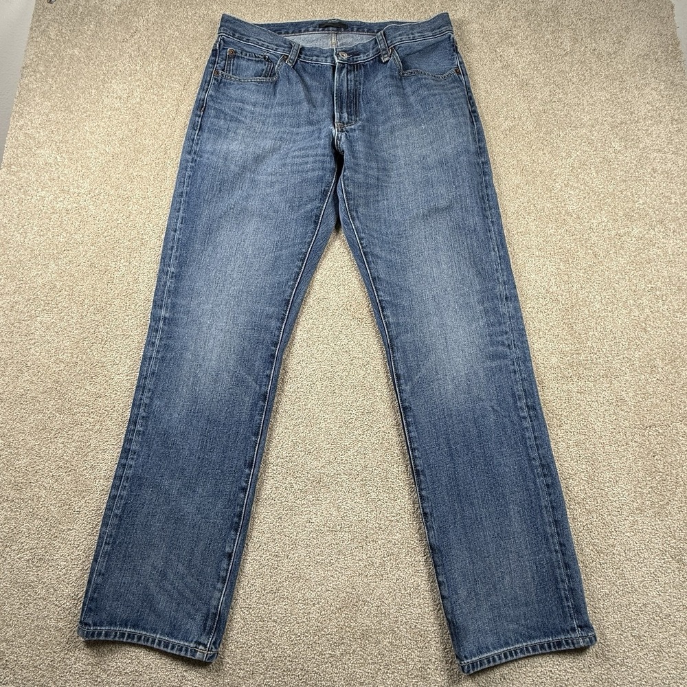 Uniqlo Men's 34x32 Blue Jeans Straight‎ Leg Medium Wash